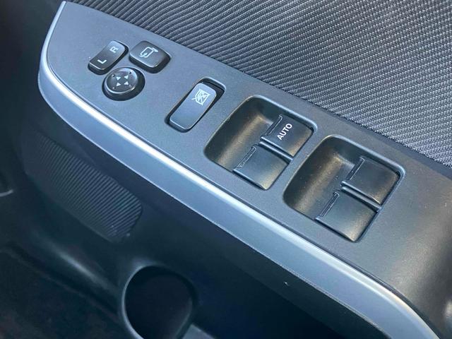 ソリオ ハイブリッドＭＺ　ＥＴＣ　全周囲カメラ　ナビ　ＴＶ　両側電動スライドドア　オートクルーズコントロール　レーンアシスト　衝突被害軽減システム　オートライト　ＨＩＤ　スマートキー　アイドリングストップ（42枚目）