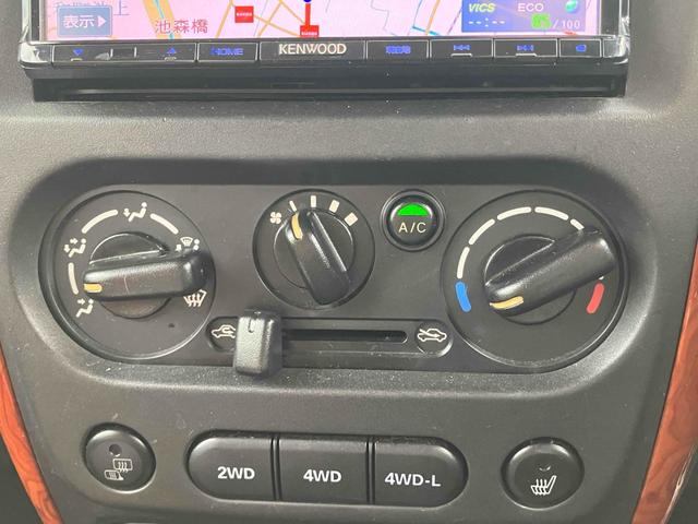 ジムニー ランドベンチャー　４ＷＤ　ナビ　ＴＶ　キーレスエントリー　電動格納ミラー　シートヒーター　ＡＴ　ＡＢＳ　ＣＤ　ＤＶＤ再生　ＵＳＢ　ルーフレール　アルミホイール　衝突安全ボディ　エアコン　パワーウィンドウ（6枚目）