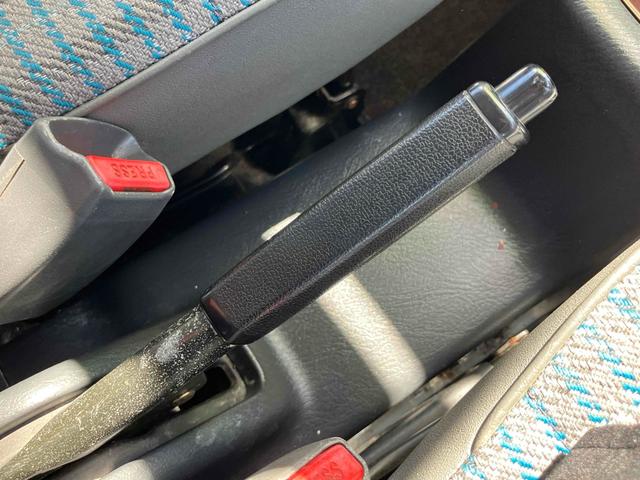 アクティバン ＳＤＸ　ＡＴ　両側スライドドア　エアコン　運転席エアバッグ　ＣＤ（11枚目）