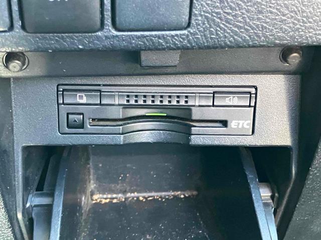 アルファード ２．５Ｓ　Ａパッケージ　ドライブレコーダー　ＥＴＣ　バックカメラ　ナビ　ＴＶ　クリアランスソナー　オートクルーズコントロール　両側電動スライドドア　オートライト　ＬＥＤヘッドランプ　スマートキー　電動格納ミラー　後席モニター（9枚目）
