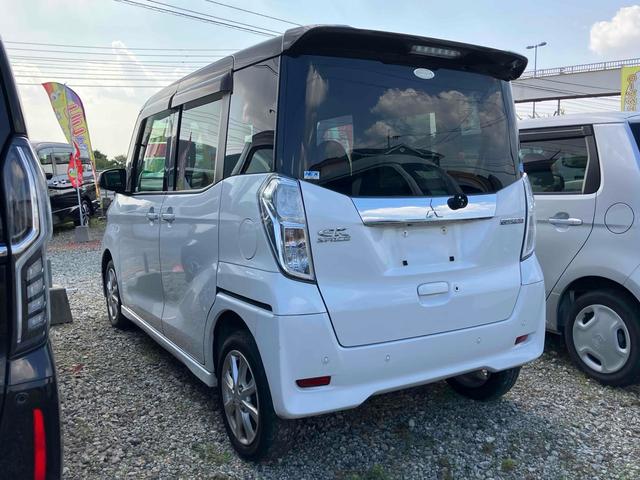 ｅＫスペースカスタム カスタムＧ　セーフティパッケージ　ＥＴＣ　全周囲カメラ　両側スライド・片側電動　ナビ　ＴＶ　クリアランスソナー　レーンアシスト　衝突被害軽減システム　オートマチックハイビーム　オートライト　ＬＥＤヘッドランプ　スマートキー（18枚目）