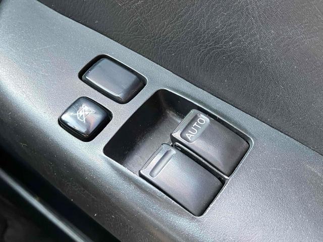 キャラバン  DX ETC スライドドア 電動格納ミラー AT エアコン パワーウィンドウ CD MD(39枚目)