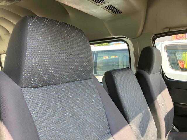 キャラバン  DX ETC スライドドア 電動格納ミラー AT エアコン パワーウィンドウ CD MD(47枚目)