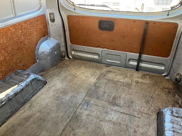 キャラバン  DX ETC スライドドア 電動格納ミラー AT エアコン パワーウィンドウ CD MD(53枚目)