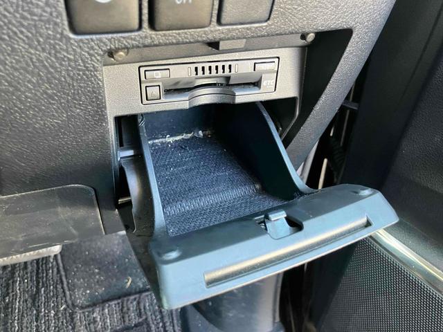 アルファード ２．５Ｓ　Ｃパッケージ　ＥＴＣ　バックカメラ　ナビ　ＴＶ　クリアランスソナー　オートクルーズコントロール　衝突被害軽減システム　両側電動スライドドア　オートライト　ＬＥＤヘッドランプ　電動リアゲート　スマートキー（55枚目）