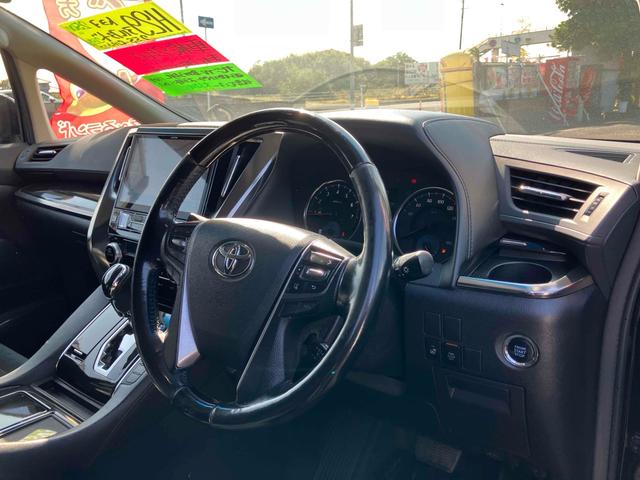 アルファード ２．５Ｓ　Ｃパッケージ　ＥＴＣ　バックカメラ　ナビ　ＴＶ　クリアランスソナー　オートクルーズコントロール　衝突被害軽減システム　両側電動スライドドア　オートライト　ＬＥＤヘッドランプ　電動リアゲート　スマートキー（60枚目）