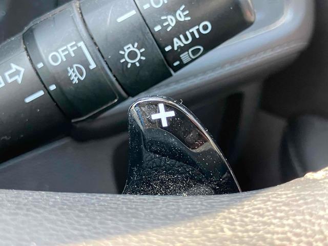 ヴェゼル ハイブリッドＸ　ＥＴＣ　バックカメラ　オートクルーズコントロール　衝突被害軽減システム　ナビ　ＴＶ　オートライト　ＬＥＤヘッドランプ　アルミホイール　スマートキー　電動格納ミラー　ＡＴ　盗難防止システム（9枚目）