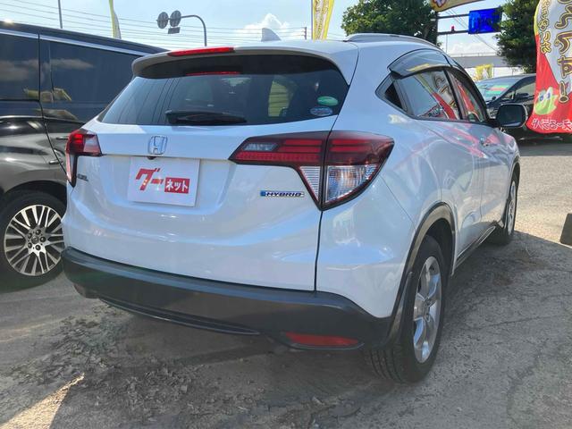 ヴェゼル ハイブリッドＸ　ＥＴＣ　バックカメラ　オートクルーズコントロール　衝突被害軽減システム　ナビ　ＴＶ　オートライト　ＬＥＤヘッドランプ　アルミホイール　スマートキー　電動格納ミラー　ＡＴ　盗難防止システム（15枚目）