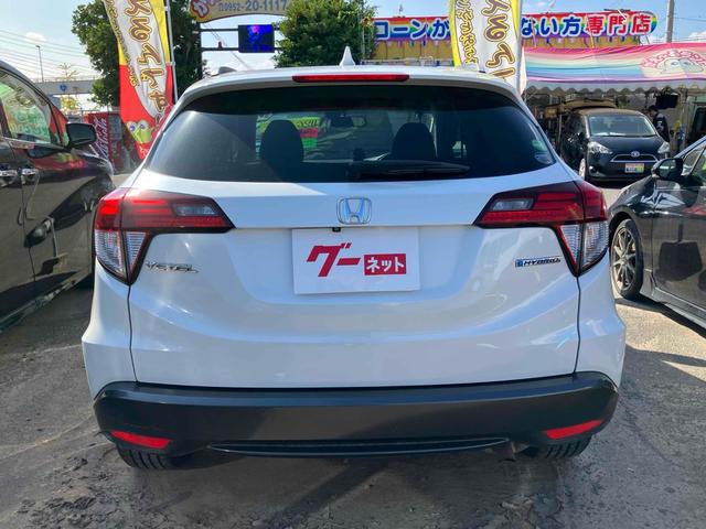 ヴェゼル ハイブリッドＸ　ＥＴＣ　バックカメラ　オートクルーズコントロール　衝突被害軽減システム　ナビ　ＴＶ　オートライト　ＬＥＤヘッドランプ　アルミホイール　スマートキー　電動格納ミラー　ＡＴ　盗難防止システム（16枚目）