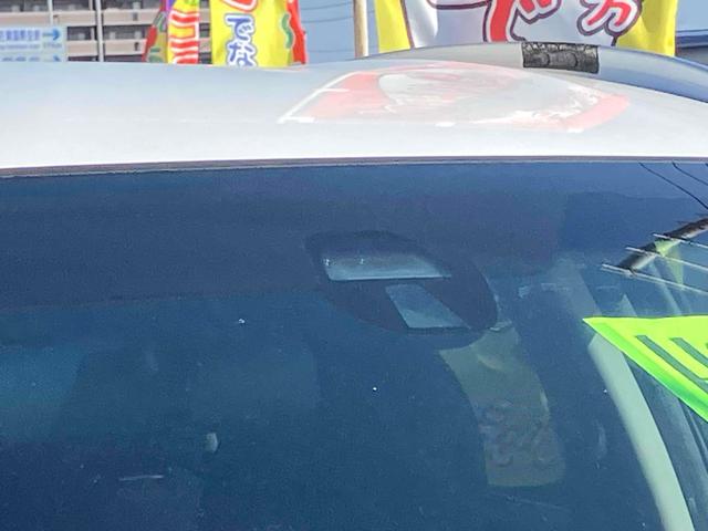 ヴェゼル ハイブリッドＸ　ＥＴＣ　バックカメラ　オートクルーズコントロール　衝突被害軽減システム　ナビ　ＴＶ　オートライト　ＬＥＤヘッドランプ　アルミホイール　スマートキー　電動格納ミラー　ＡＴ　盗難防止システム（31枚目）