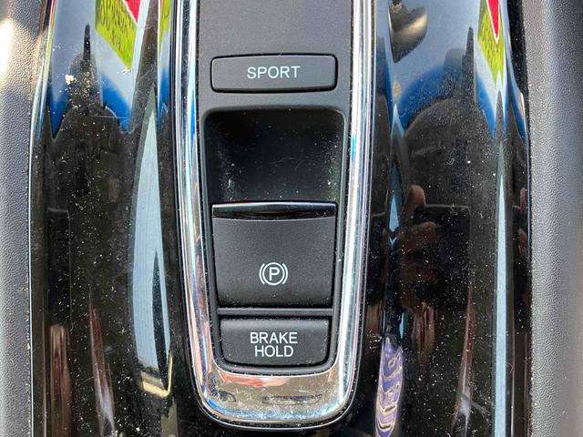 ヴェゼル ハイブリッドＸ　ＥＴＣ　バックカメラ　オートクルーズコントロール　衝突被害軽減システム　ナビ　ＴＶ　オートライト　ＬＥＤヘッドランプ　アルミホイール　スマートキー　電動格納ミラー　ＡＴ　盗難防止システム（39枚目）