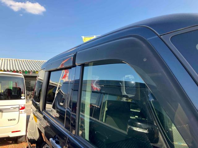 ルーミー Ｘ　Ｓ　ＥＴＣ　ナビ　ＴＶ　両側スライド・片側電動　衝突被害軽減システム　アルミホイール　オートライト　スマートキー　電動格納ミラー　ＣＶＴ　盗難防止システム　衝突安全ボディ　ＡＢＳ　ＥＳＣ　ＣＤ　ＵＳＢ（32枚目）