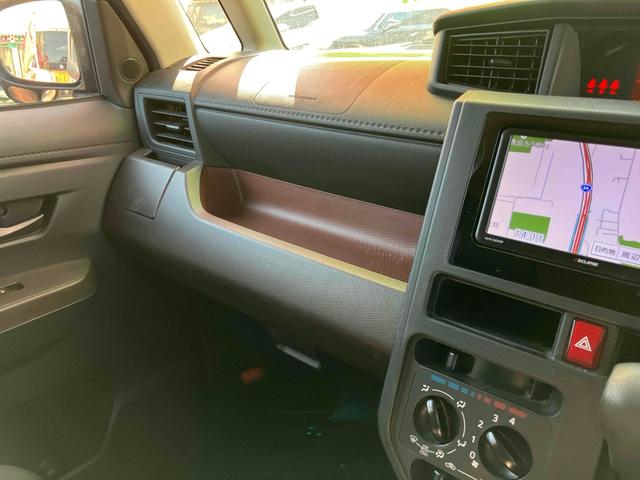 ルーミー Ｘ　Ｓ　ＥＴＣ　ナビ　ＴＶ　両側スライド・片側電動　衝突被害軽減システム　アルミホイール　オートライト　スマートキー　電動格納ミラー　ＣＶＴ　盗難防止システム　衝突安全ボディ　ＡＢＳ　ＥＳＣ　ＣＤ　ＵＳＢ（33枚目）