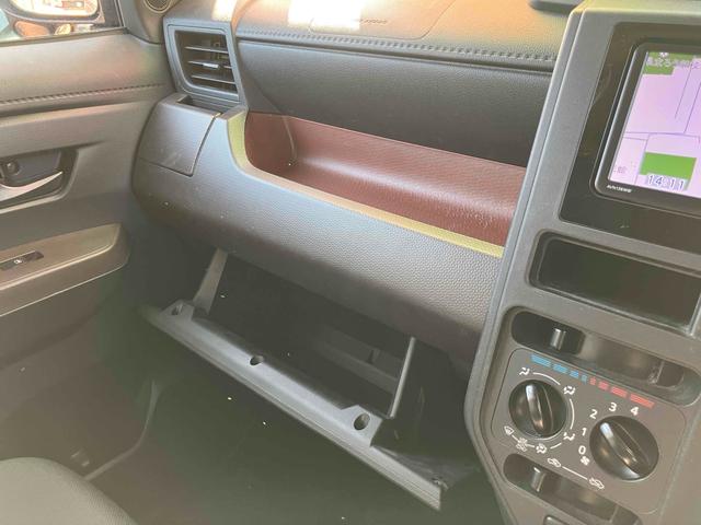 ルーミー Ｘ　Ｓ　ＥＴＣ　ナビ　ＴＶ　両側スライド・片側電動　衝突被害軽減システム　アルミホイール　オートライト　スマートキー　電動格納ミラー　ＣＶＴ　盗難防止システム　衝突安全ボディ　ＡＢＳ　ＥＳＣ　ＣＤ　ＵＳＢ（34枚目）