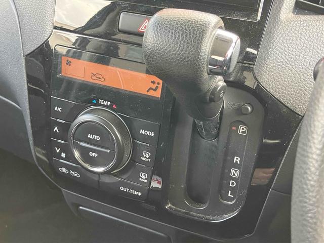 パレットＳＷ ＸＳ　バックカメラ　両側スライド・片側電動　オートライト　ＨＩＤ　スマートキー　電動格納ミラー　ベンチシート　ＣＶＴ　盗難防止システム　ＡＢＳ　ＣＤ　アルミホイール　衝突安全ボディ　エアコン（6枚目）