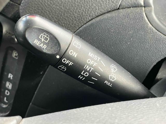 パレットＳＷ ＸＳ　バックカメラ　両側スライド・片側電動　オートライト　ＨＩＤ　スマートキー　電動格納ミラー　ベンチシート　ＣＶＴ　盗難防止システム　ＡＢＳ　ＣＤ　アルミホイール　衝突安全ボディ　エアコン（7枚目）