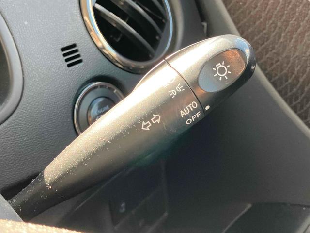 ルークス ハイウェイスター　両側スライド・片側電動　ナビ　ＴＶ　オートライト　ＨＩＤ　スマートキー　電動格納ミラー　ＣＶＴ　盗難防止システム　ＡＢＳ　ＣＤ　ＤＶＤ再生　ＵＳＢ　アルミホイール　衝突安全ボディ　エアコン（8枚目）