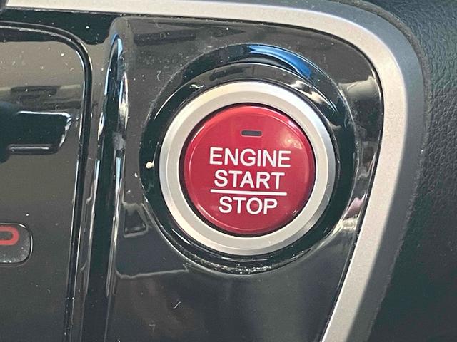 Ｎ－ＢＯＸカスタム Ｇ　ターボＳＳパッケージ　ＥＴＣ　バックカメラ　両側電動スライドドア　ナビ　ＴＶ　オートクルーズコントロール　オートライト　ＨＩＤ　スマートキー　アイドリングストップ　電動格納ミラー　ベンチシート　ターボ　ＣＶＴ（9枚目）