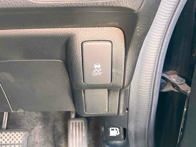 Ｎ－ＢＯＸカスタム Ｇ　ターボＳＳパッケージ　ＥＴＣ　バックカメラ　両側電動スライドドア　ナビ　ＴＶ　オートクルーズコントロール　オートライト　ＨＩＤ　スマートキー　アイドリングストップ　電動格納ミラー　ベンチシート　ターボ　ＣＶＴ（11枚目）