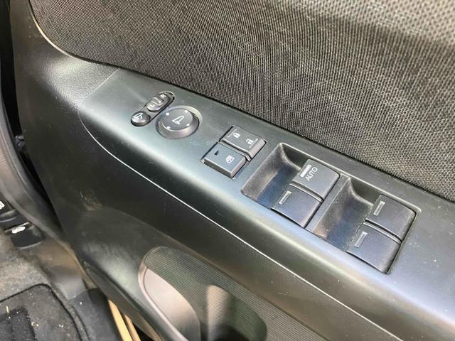 Ｎ－ＢＯＸカスタム Ｇ　ターボＳＳパッケージ　ＥＴＣ　バックカメラ　両側電動スライドドア　ナビ　ＴＶ　オートクルーズコントロール　オートライト　ＨＩＤ　スマートキー　アイドリングストップ　電動格納ミラー　ベンチシート　ターボ　ＣＶＴ（49枚目）