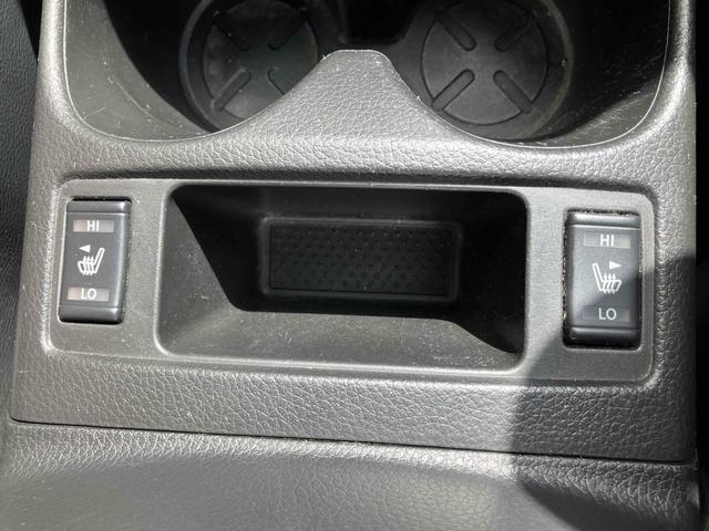 エクストレイル ２０Ｘ　ＥＴＣ　バックカメラ　クリアランスソナー　ナビ　ＴＶ　オートライト　アルミホイール　スマートキー　アイドリングストップ　電動格納ミラー　シートヒーター　ＣＶＴ　盗難防止システム　衝突安全ボディ　ＣＤ（40枚目）