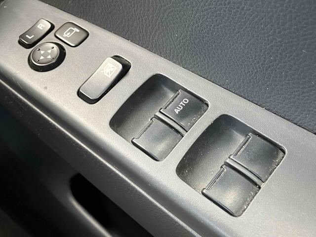 モコ X ナビ スマートキー 電動格納ミラー ベンチシート CVT 盗難防止システム ABS 衝突安全ボディ エアコン パワーステアリング(11枚目)