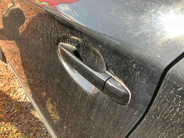 プリウス Sツーリングセレクション・マイコーデ ETC バックカメラ ナビ アルミホイール オートライト HID LEDヘッドランプ CVT スマートキー アイドリングストップ 電動格納ミラー 盗難防止システム パワーシート CD 衝突安全ボディ(26枚目)