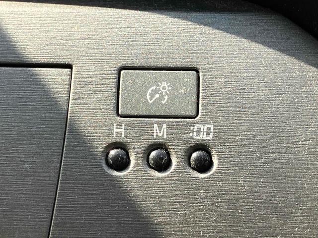 プリウス Sツーリングセレクション・マイコーデ ETC バックカメラ ナビ アルミホイール オートライト HID LEDヘッドランプ CVT スマートキー アイドリングストップ 電動格納ミラー 盗難防止システム パワーシート CD 衝突安全ボディ(32枚目)