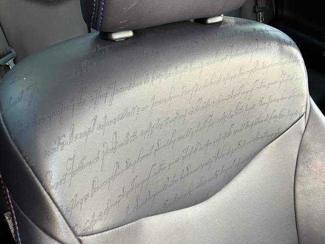 プリウス Sツーリングセレクション・マイコーデ ETC バックカメラ ナビ アルミホイール オートライト HID LEDヘッドランプ CVT スマートキー アイドリングストップ 電動格納ミラー 盗難防止システム パワーシート CD 衝突安全ボディ(42枚目)