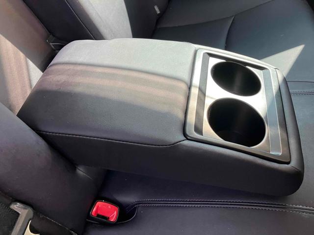 プリウス Sツーリングセレクション・マイコーデ ETC バックカメラ ナビ アルミホイール オートライト HID LEDヘッドランプ CVT スマートキー アイドリングストップ 電動格納ミラー 盗難防止システム パワーシート CD 衝突安全ボディ(46枚目)