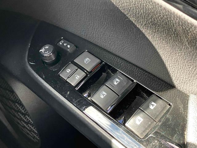 プリウス S ドライブレコーダー ETC バックカメラ ナビ TV エアロ アルミホイール オートライト LEDヘッドランプ CVT スマートキー アイドリングストップ 電動格納ミラー 盗難防止システム CD(11枚目)