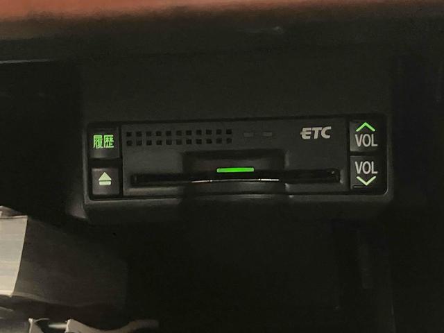 CT CT200h バージョンL ドライブレコーダー ETC バックカメラ ナビ TV クリアランスソナー オートクルーズコントロール アルミホイール オートライト ヘッドライトウォッシャー パワーシート 革シート スマートキー(6枚目)