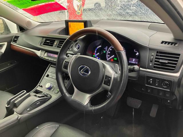 CT CT200h バージョンL ドライブレコーダー ETC バックカメラ ナビ TV クリアランスソナー オートクルーズコントロール アルミホイール オートライト ヘッドライトウォッシャー パワーシート 革シート スマートキー(48枚目)