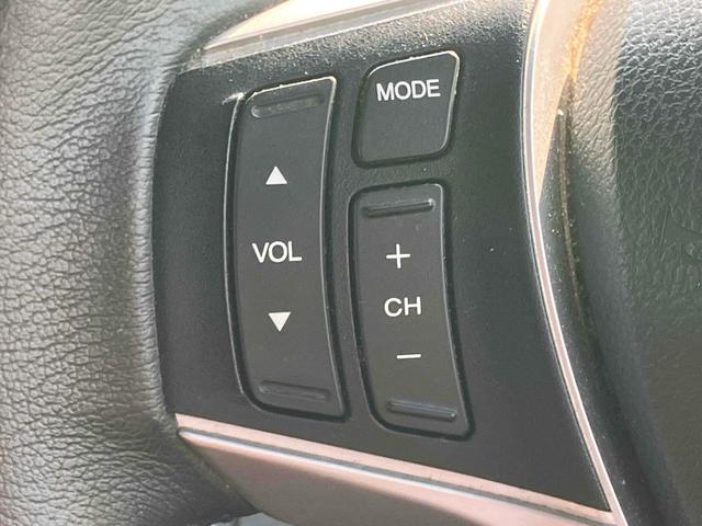 ステップワゴンスパーダ Z ETC バックカメラ ナビ TV 両側電動スライドドア オートライト HID サンルーフ スマートキー アイドリングストップ 電動格納ミラー 3列シート CVT アルミホイール CD DVD再生(10枚目)