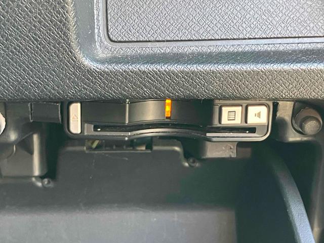 ステップワゴンスパーダ Z ETC バックカメラ ナビ TV 両側電動スライドドア オートライト HID サンルーフ スマートキー アイドリングストップ 電動格納ミラー 3列シート CVT アルミホイール CD DVD再生(49枚目)