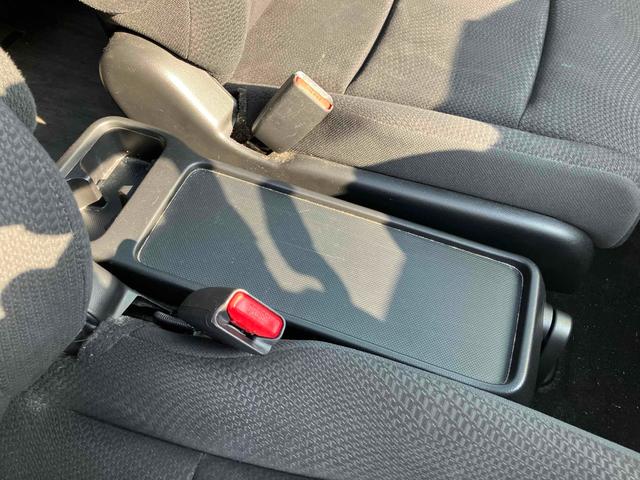 ステップワゴンスパーダ Z ETC バックカメラ ナビ TV 両側電動スライドドア オートライト HID サンルーフ スマートキー アイドリングストップ 電動格納ミラー 3列シート CVT アルミホイール CD DVD再生(53枚目)