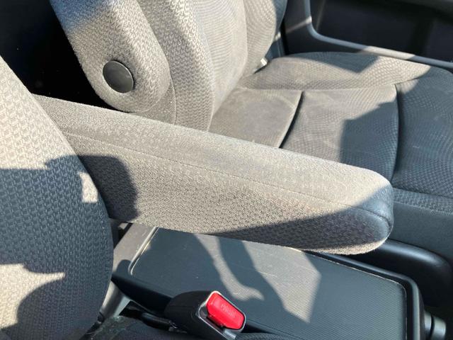 ステップワゴンスパーダ Z ETC バックカメラ ナビ TV 両側電動スライドドア オートライト HID サンルーフ スマートキー アイドリングストップ 電動格納ミラー 3列シート CVT アルミホイール CD DVD再生(54枚目)