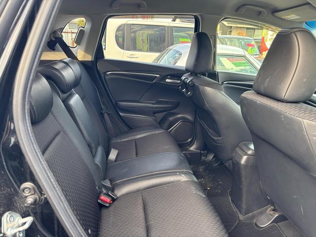 フィットハイブリッド Lパッケージ フルフラットシート ナビ&TV 地デジフルセグTV 安全ボディ ミュージックプレイヤー接続可 LED ECON バックカメラ オートクルーズコントロール イモビライザー ETC ESC ABS(35枚目)