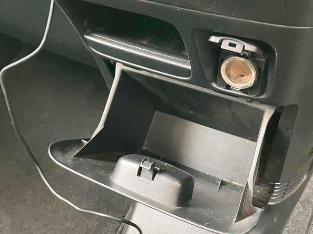 Ｎ－ＢＯＸカスタム Ｇ・ターボパッケージ　ドライブレコーダー　ＥＴＣ　両側電動スライドドア　ナビ　ＴＶ　オートクルーズコントロール　オートライト　ＨＩＤ　スマートキー　アイドリングストップ　電動格納ミラー　ベンチシート　ＣＶＴ（35枚目）