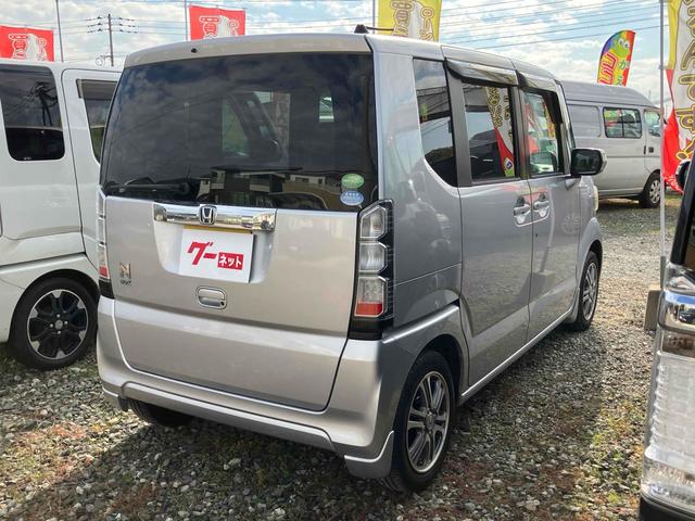 Ｎ－ＢＯＸ Ｇ・Ｌパッケージ　ＥＴＣ　両側スライド・片側電動　ＴＶ　スマートキー　アイドリングストップ　電動格納ミラー　ベンチシート　ＣＶＴ　盗難防止システム　ＡＢＳ　ＥＳＣ　ＣＤ　ＤＶＤ再生　ＵＳＢ　アルミホイール（16枚目）