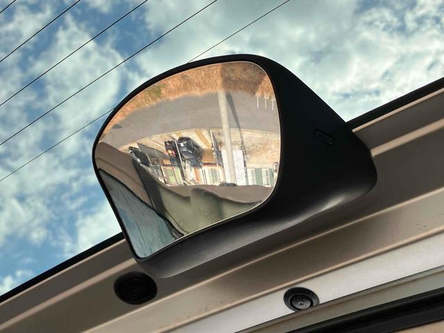 Ｎ－ＢＯＸ Ｇ・Ｌパッケージ　ＥＴＣ　両側スライド・片側電動　ＴＶ　スマートキー　アイドリングストップ　電動格納ミラー　ベンチシート　ＣＶＴ　盗難防止システム　ＡＢＳ　ＥＳＣ　ＣＤ　ＤＶＤ再生　ＵＳＢ　アルミホイール（23枚目）