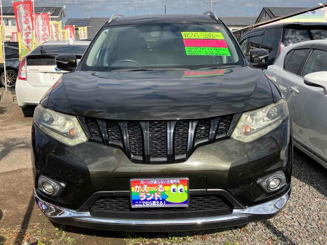 エクストレイル ２０Ｘ　バックカメラ　ナビ　ＴＶ　オートライト　アルミホイール　スマートキー　アイドリングストップ　電動格納ミラー　シートヒーター　ＣＶＴ　盗難防止システム　衝突安全ボディ　ＣＤ　ＤＶＤ再生　ＡＢＳ　ＥＳＣ（12枚目）