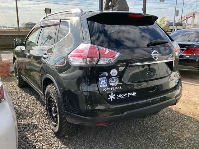 エクストレイル ２０Ｘ　バックカメラ　ナビ　ＴＶ　オートライト　アルミホイール　スマートキー　アイドリングストップ　電動格納ミラー　シートヒーター　ＣＶＴ　盗難防止システム　衝突安全ボディ　ＣＤ　ＤＶＤ再生　ＡＢＳ　ＥＳＣ（16枚目）