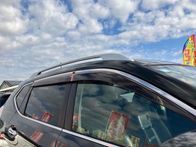 エクストレイル ２０Ｘ　バックカメラ　ナビ　ＴＶ　オートライト　アルミホイール　スマートキー　アイドリングストップ　電動格納ミラー　シートヒーター　ＣＶＴ　盗難防止システム　衝突安全ボディ　ＣＤ　ＤＶＤ再生　ＡＢＳ　ＥＳＣ（27枚目）