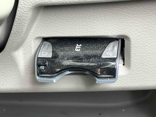 スペーシア Ｘ　ドライブレコーダー　ＥＴＣ　両側スライド・片側電動　スマートキー　アイドリングストップ　電動格納ミラー　ＣＶＴ　盗難防止システム　ＡＢＳ　ＵＳＢ　Ｂｌｕｅｔｏｏｔｈ　アルミホイール　衝突安全ボディ（9枚目）