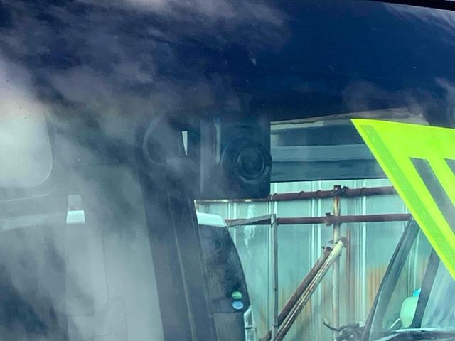 スペーシア Ｘ　ドライブレコーダー　ＥＴＣ　両側スライド・片側電動　スマートキー　アイドリングストップ　電動格納ミラー　ＣＶＴ　盗難防止システム　ＡＢＳ　ＵＳＢ　Ｂｌｕｅｔｏｏｔｈ　アルミホイール　衝突安全ボディ（28枚目）