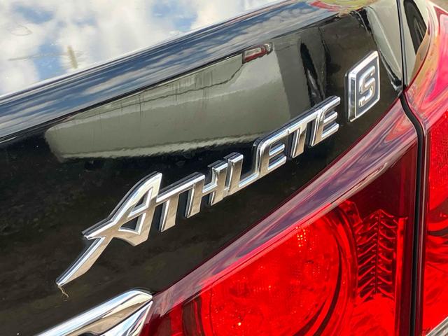 クラウンハイブリッド アスリートＳ　ＥＴＣ　オートクルーズコントロール　バックカメラ　ナビ　ＴＶ　アルミホイール　オートライト　ＨＩＤ　ＣＶＴ　シートヒーター　スマートキー　電動格納ミラー　盗難防止システム　パワーシート　ＣＤ（20枚目）