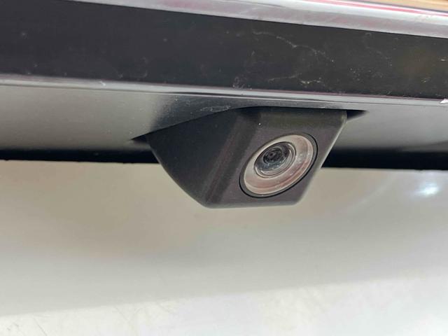 クラウンハイブリッド アスリートＳ　ＥＴＣ　オートクルーズコントロール　バックカメラ　ナビ　ＴＶ　アルミホイール　オートライト　ＨＩＤ　ＣＶＴ　シートヒーター　スマートキー　電動格納ミラー　盗難防止システム　パワーシート　ＣＤ（22枚目）