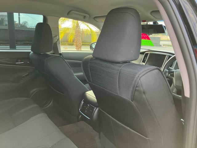 クラウンハイブリッド アスリートＳ　ＥＴＣ　オートクルーズコントロール　バックカメラ　ナビ　ＴＶ　アルミホイール　オートライト　ＨＩＤ　ＣＶＴ　シートヒーター　スマートキー　電動格納ミラー　盗難防止システム　パワーシート　ＣＤ（55枚目）