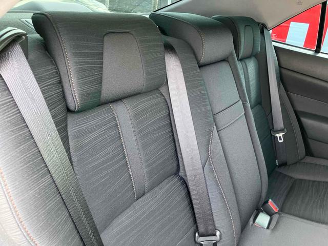 クラウンハイブリッド アスリートＳ　ＥＴＣ　オートクルーズコントロール　バックカメラ　ナビ　ＴＶ　アルミホイール　オートライト　ＨＩＤ　ＣＶＴ　シートヒーター　スマートキー　電動格納ミラー　盗難防止システム　パワーシート　ＣＤ（56枚目）